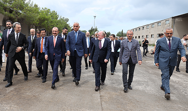 Bakan Ersoy’dan Samsun Üniversitesi’ne ziyaret