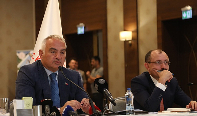 Bakan Ersoy Samsun'dan açıkladı: Körfez turizmini Karadeniz'e yayacağız