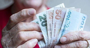 Emekliye müjde! Cumhuriyet Bayramı ikramiyesi yolda