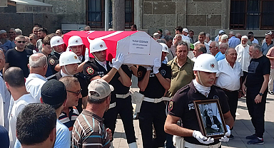 Gölcük Kaymakamı Yusuf Özdemir'in cenazesi Samsun'da toprağa verildi