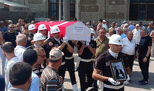 Gölcük Kaymakamı Yusuf Özdemir'in cenazesi Samsun'da toprağa verildi