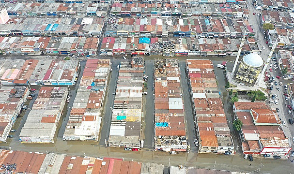 Samsun'da sular altında kalan Gülsan Sanayi Sitesi havadan görüntülendi