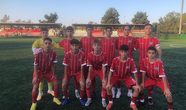 Kadıköyspor tek golle galip geldi