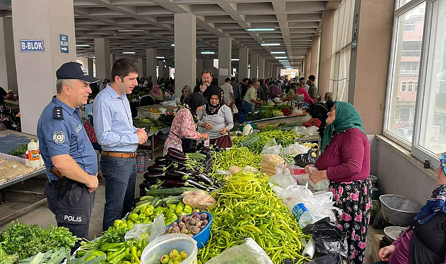 Kaymakam Kayabaşı esnaf ziyaretinde