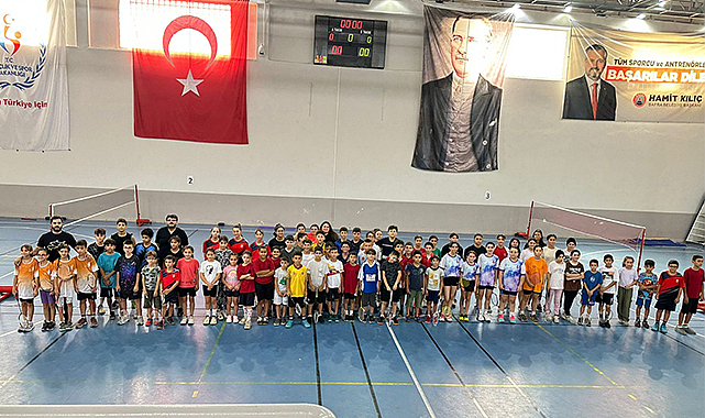 Şampiyonlar madalyalarını aldı