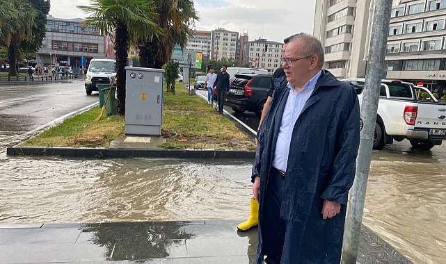 Samsun Büyükşehir Belediyesi tüm gücüyle sahada!