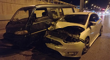 Samsun'da 3 otomobil kaza yaptı! Kavak ilçesinde 7 yaralı