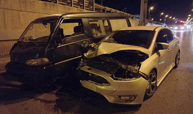 Samsun'da 3 otomobil kaza yaptı! Kavak ilçesinde 7 yaralı