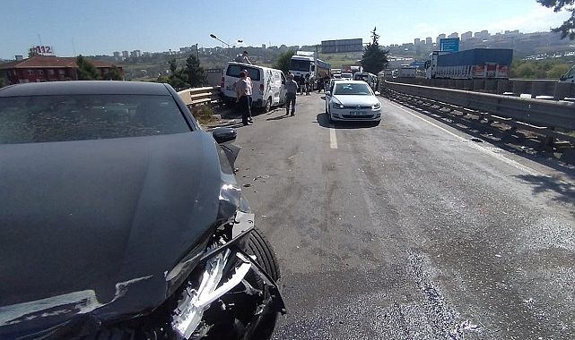 Samsun'da 5 araçlı zincirleme kaza!