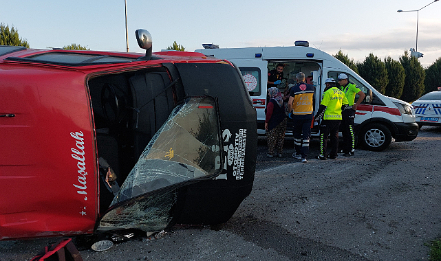 Samsun'da fındık işçilerini taşıyan minibüs takla attı! 15 yaralı