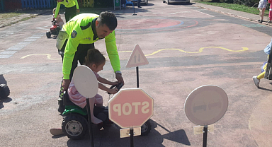 Salıpazarı'nda miniklere trafik eğitimi