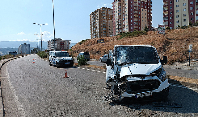 Samsun’da para dolu nakil aracı otobüsle çarpıştı: 4 yaralı var
