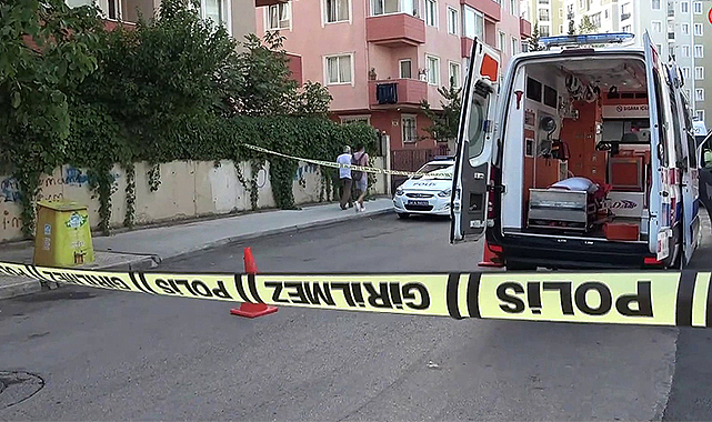 Samsun’da tanımadığı 4 kişiden dayak yiyip bıçaklandı