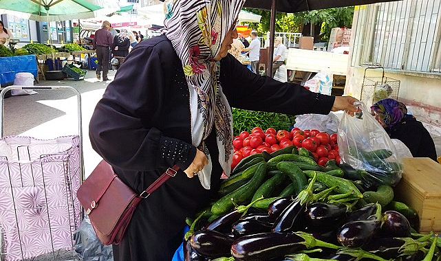 Samsun'daki pazar yerlerinde meyve sebze fiyatları ne kadar?