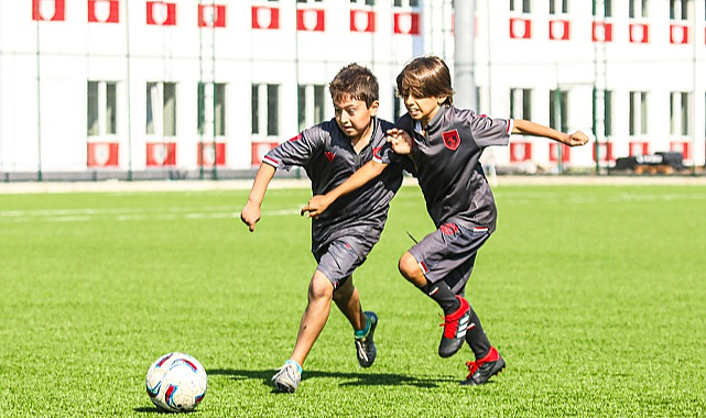 Samsunspor'un futbol okulu fabrika gibi