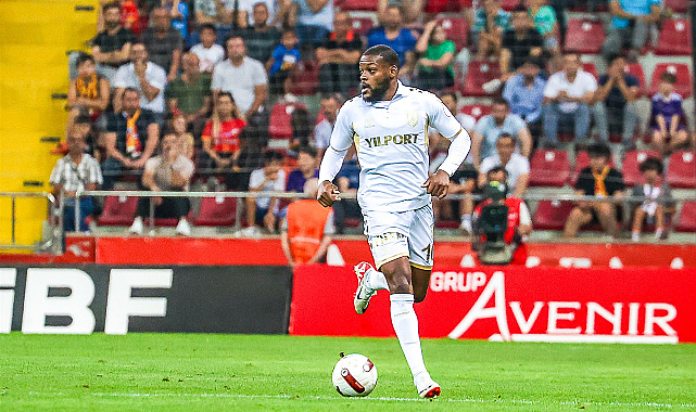 Samsunspor'un yeni transferi sakatlandı