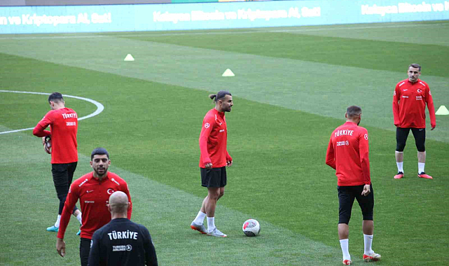 A Milli Futbol Takımı, Letonya maçına hazır
