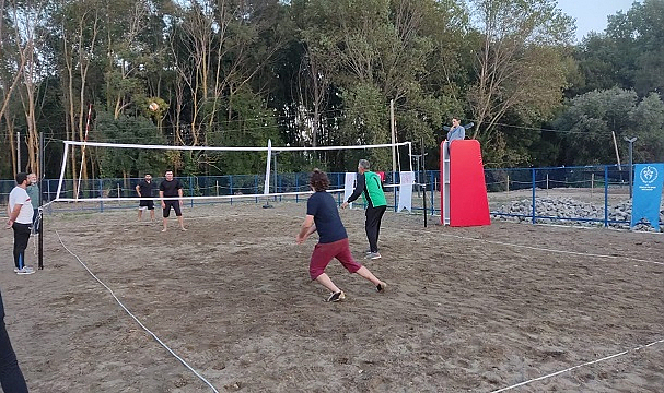 Alaçam'da plaj voleybolunda kupa müftülüğün