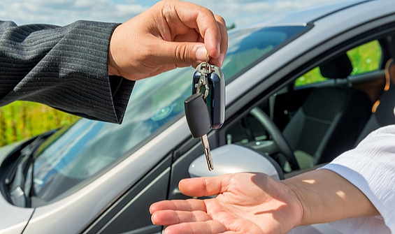 Araba fiyatlarında yüzde 15 indirim