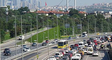 Araç sahipleri dikkat: TÜVTÜRK'ten araç muayenesi için kritik karar