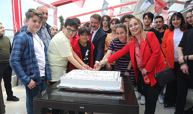 Atakum'daki gençlerden Başkan Deveci'ye teşekkür!