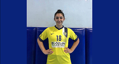 Burçak Danacı Samsun Hentbol'a transfer oldu