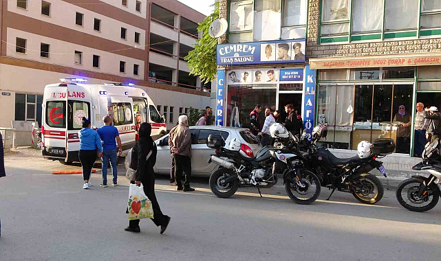 Çorum'da iş yerinde silahlı saldırıya uğrayan berber yaralandı