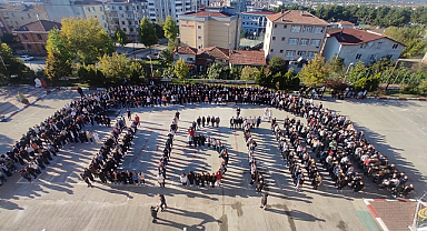 İsrail'e bir tepki de Bafra Anadolu Lisesi'nden