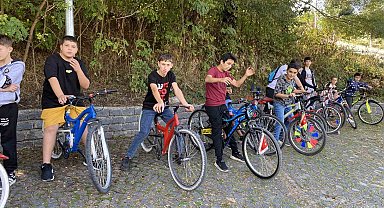 Kavak'ta gençler pedal çevirdi