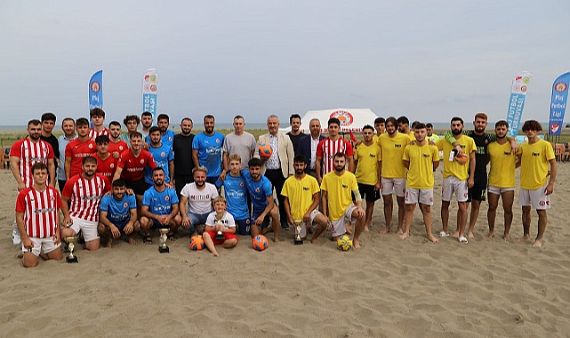 Plajda kupa 19 Mayıs’ın