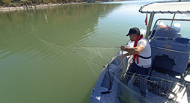 Samsun'da 200 kilo balık göle bırakıldı