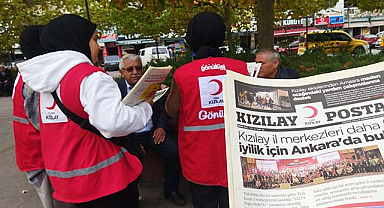 Samsun'da Kızılay Postası Gazetesi dağıttılar
