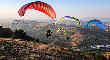Samsun'da Yamaç Paraşütü Hedef Yarışması başlıyor