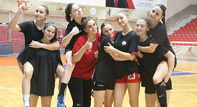 Samsun Hentbol Kulübü gelecek için ümitli