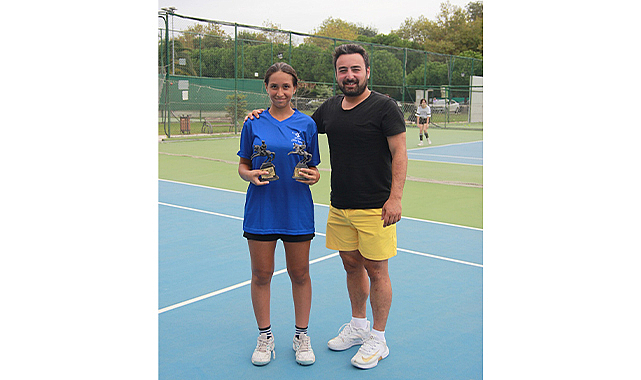 Samsun Tenis Kulübü başarılarına yenilerini ekliyor