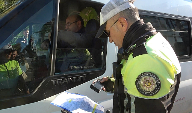 Samsun'da 55 noktada trafik denetimi! 14 okul servisi trafikten men edildi