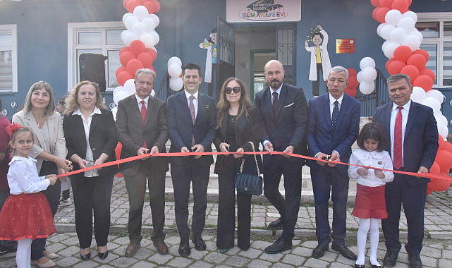 Tekkeköy'de Fahrettin Ulusoy Bilim Atölye Evi'nin açıldı