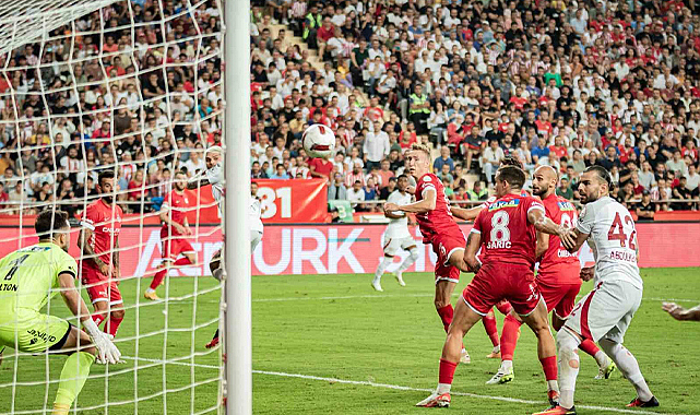 Trendyol Süper Lig: Antalyaspor: 0 - Galatasaray: 2