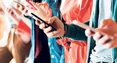 Üniversite öğrencilerinin telefon hayali erteleniyor mu?