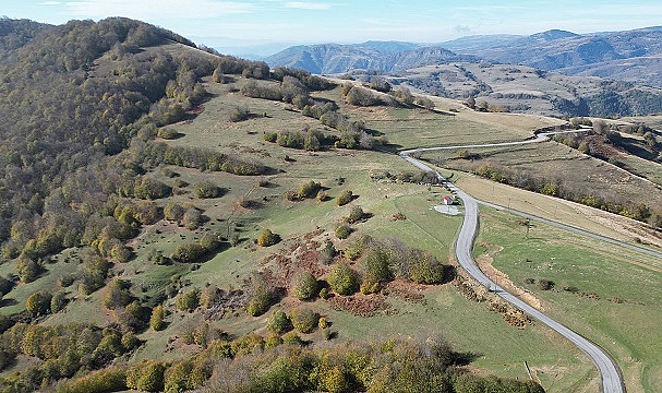 Bafra'da üç mahallenin ulaşım sorununa neşter!