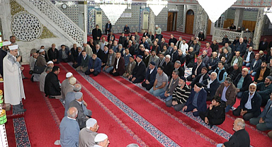 Havza’da umreye gidenler yolcu edildi