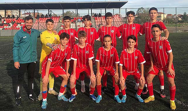 Kadıköyspor rakibine fark attı 6-0