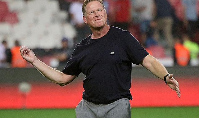 Markus Gisdol kırmızı gördü!