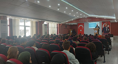 Samsun'da 200 öğrenciye 'teknoloji bağımlılığı'na karşı psikoeğitim