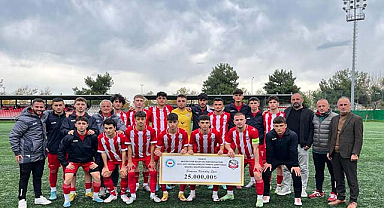 Samsun'da başarılı kulüplere ödül verildi!