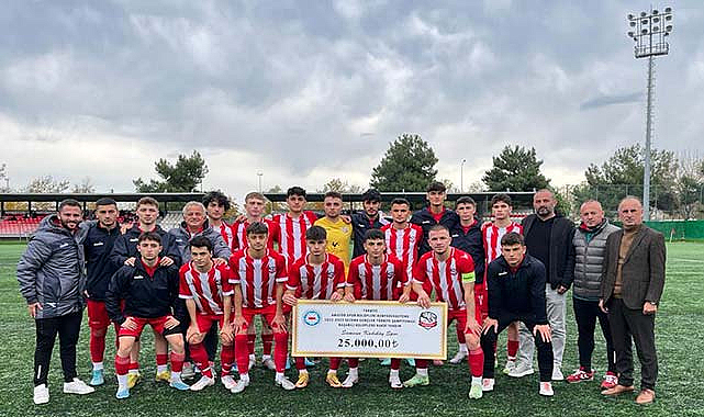 Samsun'da başarılı kulüplere ödül verildi!