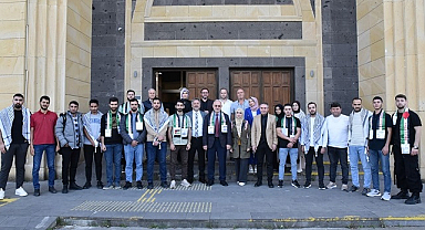 Samsun'da Rektör Yavuz Ünal Filistinli öğrencilerle buluştu