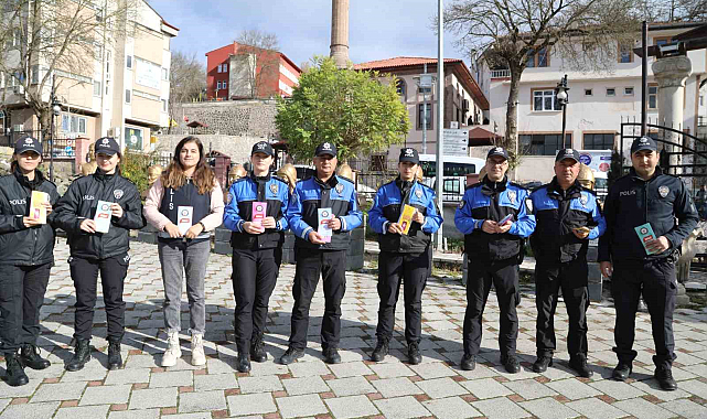 Samsun'da polisler dolandırıcılığa karşı vatandaşların gözünü açtı