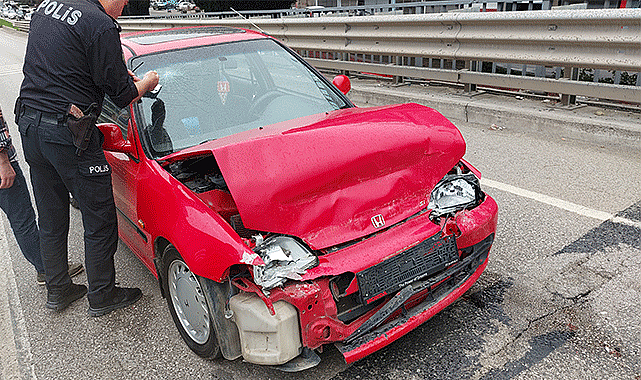 Samsunspor Beşiktaş maçına giden taraftarlar zincirleme trafik kazası geçirdi! 1 yaralı 
