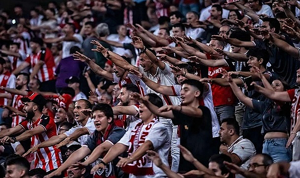 Samsunspor'da taraftar üstte takım altta